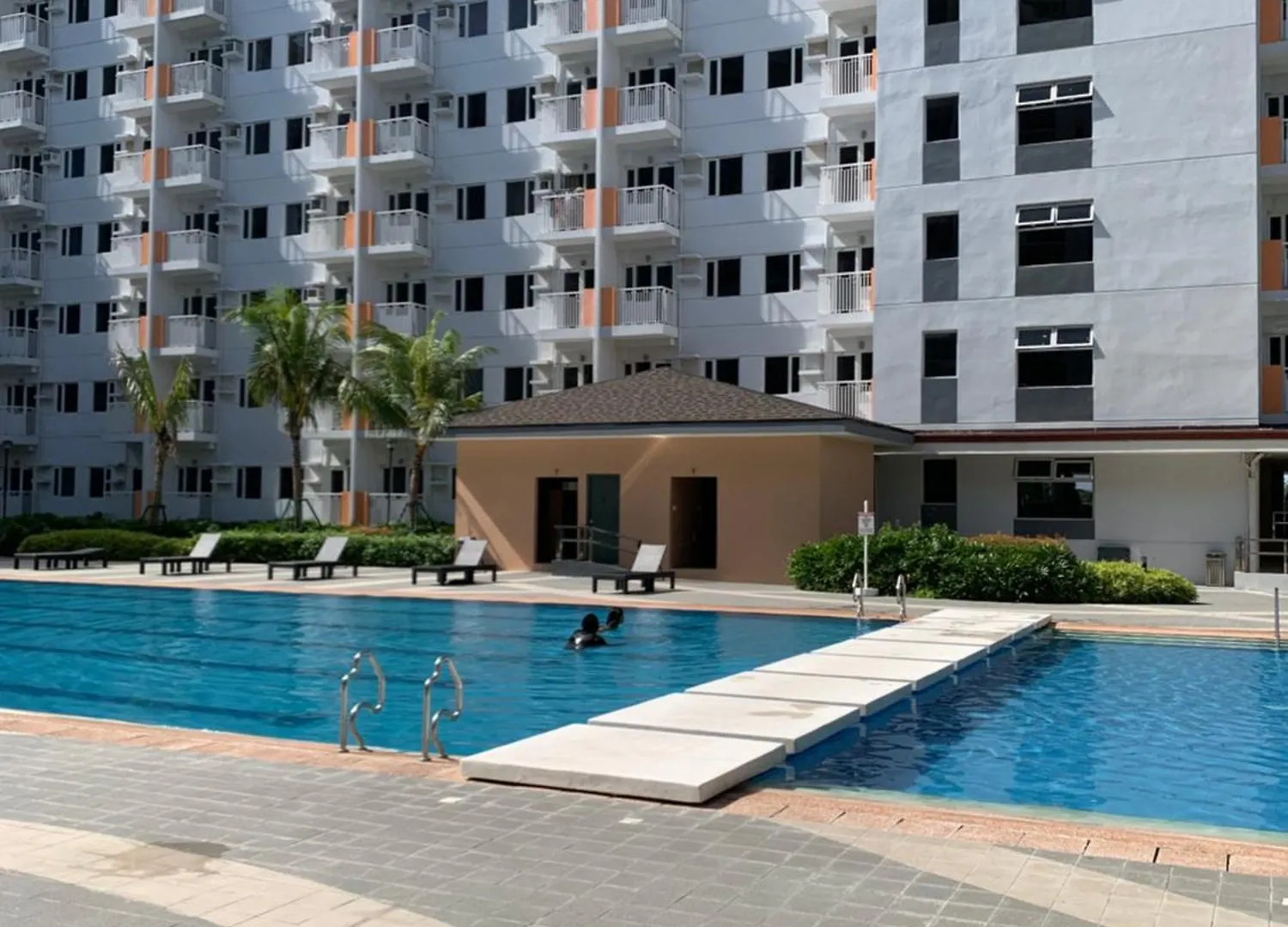 Peacetime Condo Field Residences Bldg 6 U1006B Manila Aparthotel