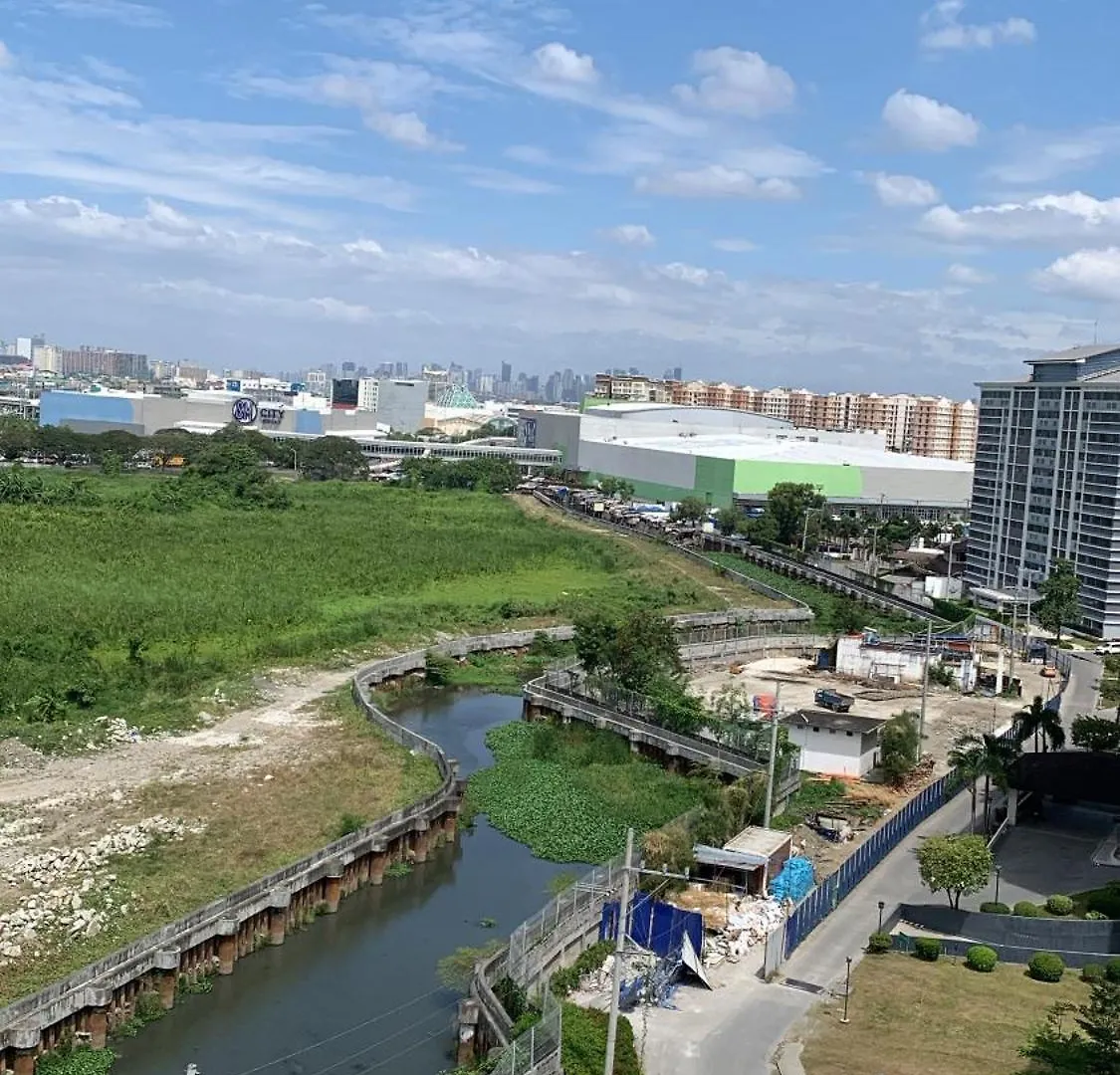 Peacetime Condo Field Residences Bldg 6 U1006B Manila Aparthotel
