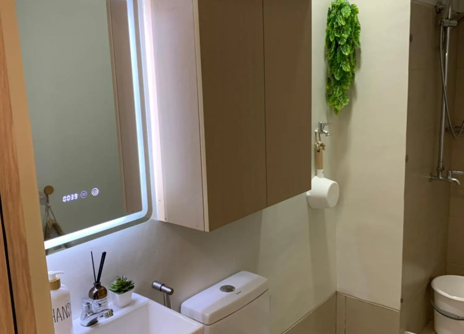 Peacetime Condo Field Residences Bldg 6 U1006B Manila Philippines