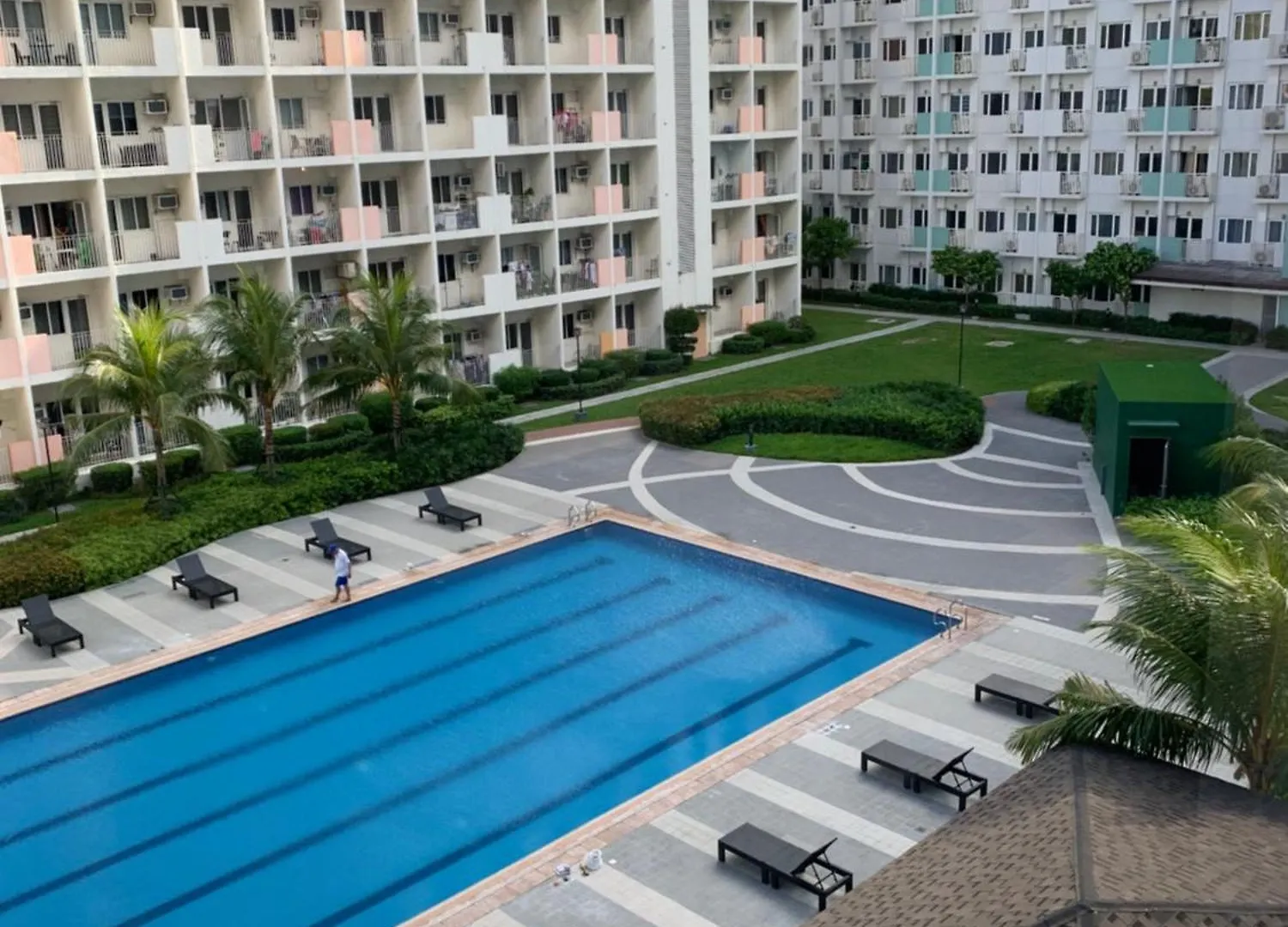 Peacetime Condo Field Residences Bldg 6 U1006B Manila Aparthotel