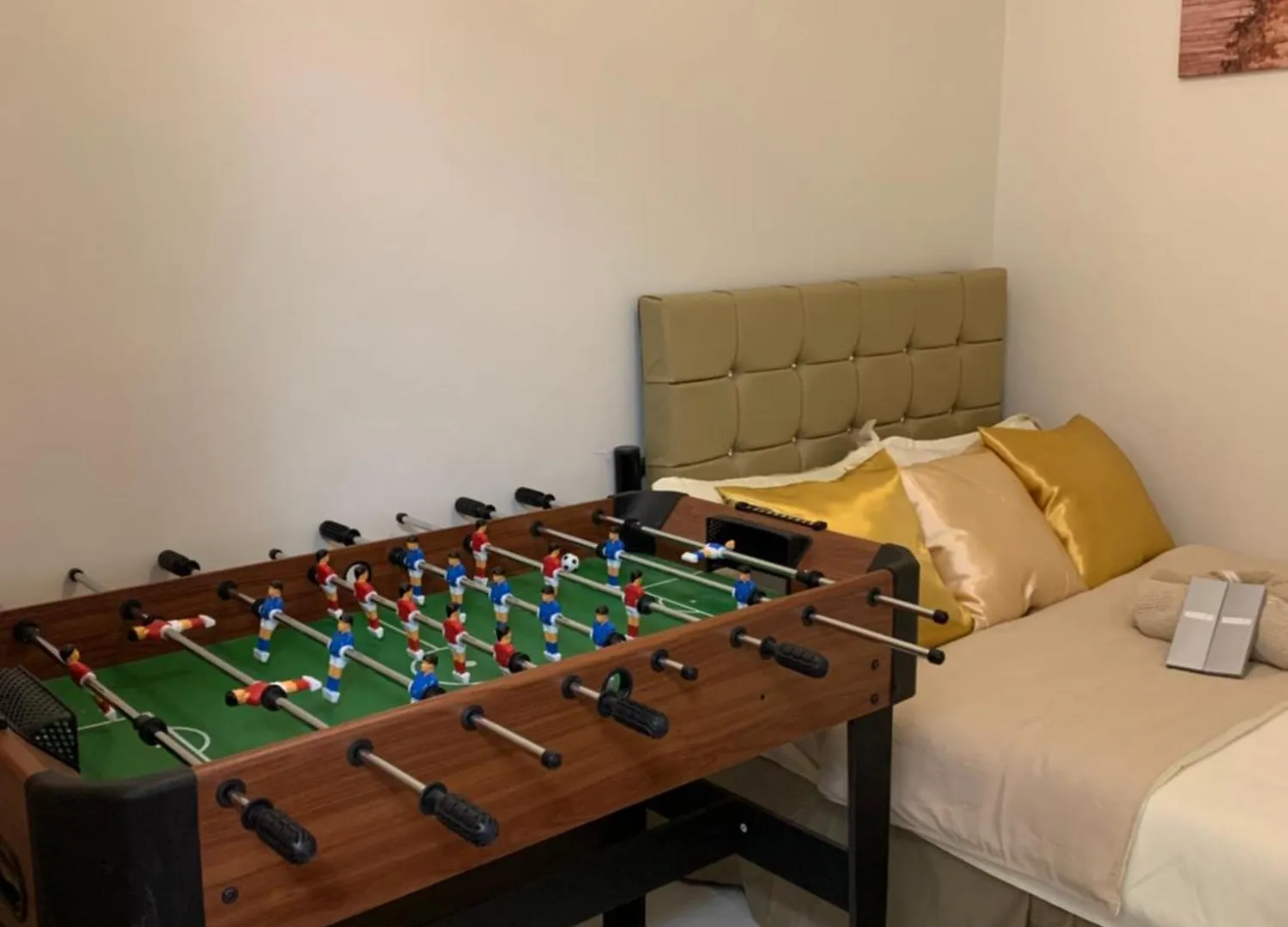 Peacetime Condo Field Residences Bldg 6 U1006B Manila Aparthotel